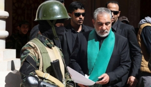 ما وراء الرحيل المفاجئ والغامض لسفير إيران من صنعاء؟