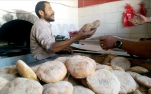 الحوثيون يستهدفون خبز اليمنيين.. حملات في صنعاء ضد ملاك الأفران