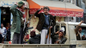 ابتزاز للتجار واختطافات بالجملة.. الحوثيون يغلقون الأسواق والمحال بصنعاء