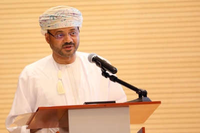 وزير الخارجية العماني يكشف تفاصيل المحادثات بين إيران وأمريكا في مسقط