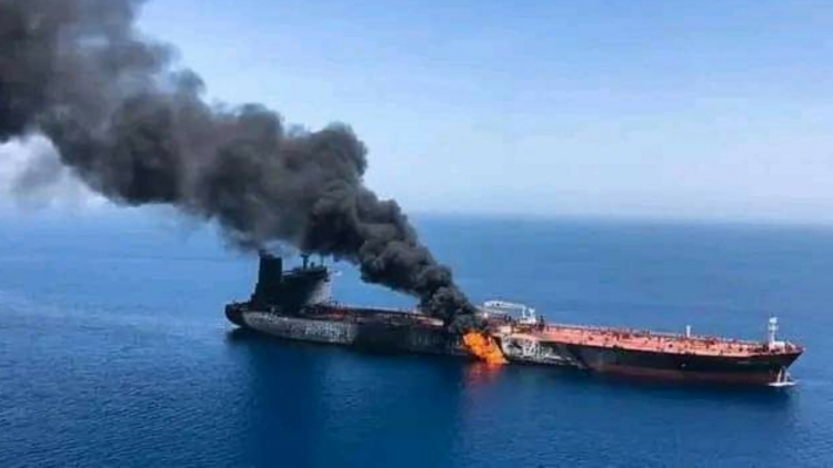 مسيّرة إيرانية تستهدف ناقلة نفط إسرائيلية بسواحل عمان