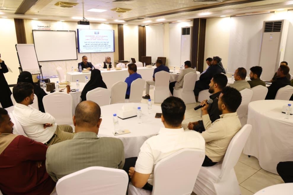 وزيرة الشؤون القانونية تترأس لقاءً موسعاً بحضرموت لتعزيز الأداء القانوني وحماية أملاك الدولة