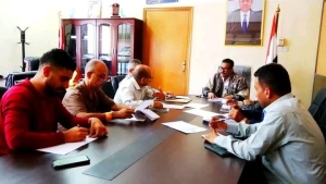 اجتماع في محافظة تعز يقر تشكيل لجنة مشتركة لضبط الأسعار وتنظيم العملية التموينية في مختلف أسواق المدينة