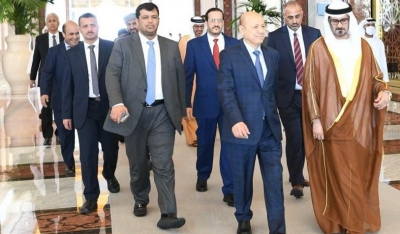 رئيس وأعضاء المجلس الرئاسي يعودون إلى اليمن