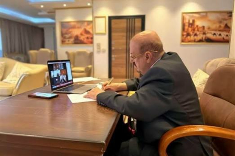 هيئة رئاسة مجلس النواب تُشكل لجنة لإعداد آليات عقد الاجتماعات عبر الاتصال المرئي تمهيدًا لانعقاد المجلس