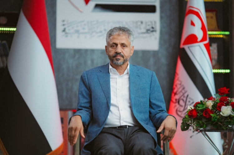 الشيخ حمود سعيد المخلافي: السلام الذي ينشده الجميع لا يكون على حساب الدولة اليمنية ولا يكافئ المتسببين في الحرب
