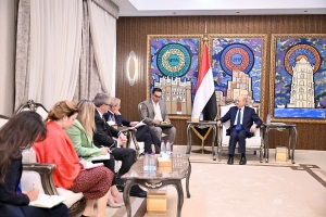 الرئيس العليمي يستقبل نائب الأمين العام للاتحاد الأوربي وسفيره لدى اليمن