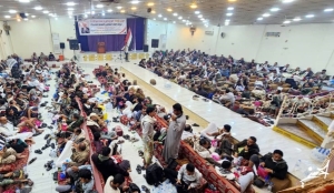 لقاء وجهاء الرونة والسلام والتعزية في تعز يؤكد وحدة الصف ودعم الدولة ويضع استقلال القضاء أولوية