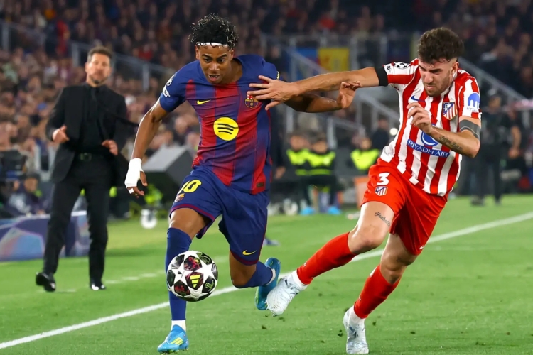 أتلتيكو مدريد يستضيف برشلونة بين أفضلية الذهاب وحسابات "الريمونتادا"