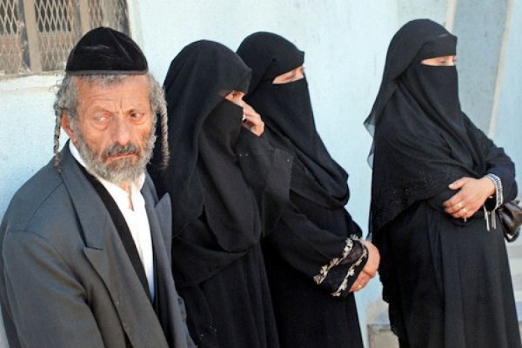 إحدى آخر من تبقّى من يهود اليمن.. بدرة يوسف تهاجر إلى إسرائيل بعد عام من وفاة زوجها