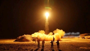 اعتراض صاروخ باليستي أطلقه الحوثيون نحو خميس مشيط السعودية