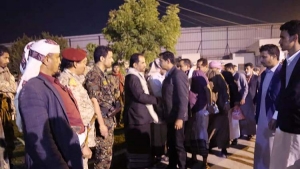 استقبال كبير لمحافظ #شبوة​​ بعد وصوله من #السعودية​