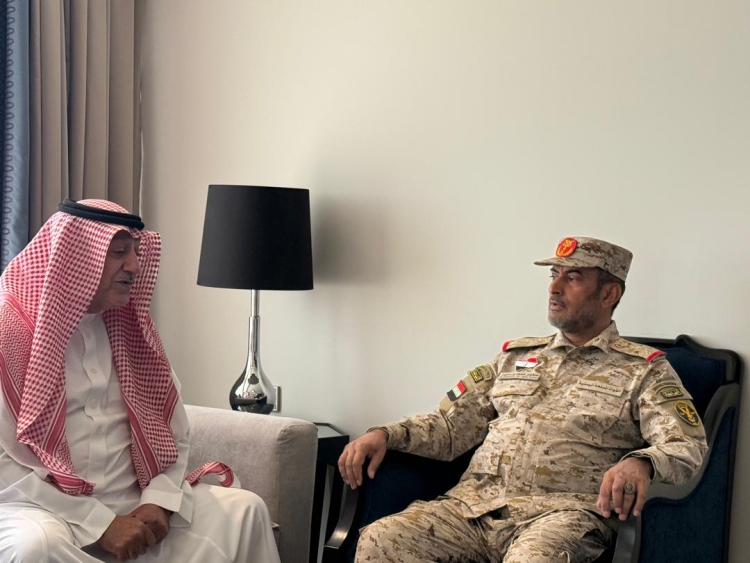 رئيس الأركان اليمني يبحث مع مدير مشروع مسام خطط العمل المستقبلية