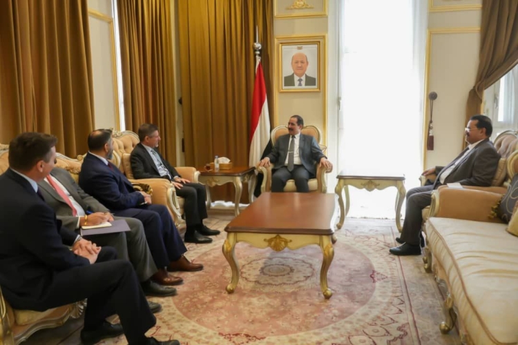 وزير الداخلية اليمنية يبحث مع السفير الأمريكي سُبل تعزيز التعاون الأمني المشترك