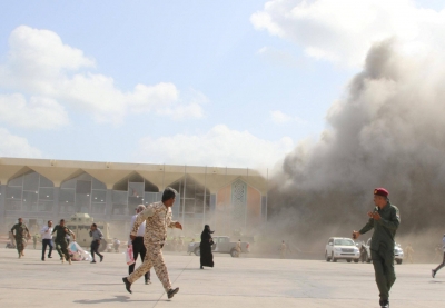 ارتفاع ضحايا هجوم مطار عدن إلى 25 مدنياً وإصابة 110 جريح