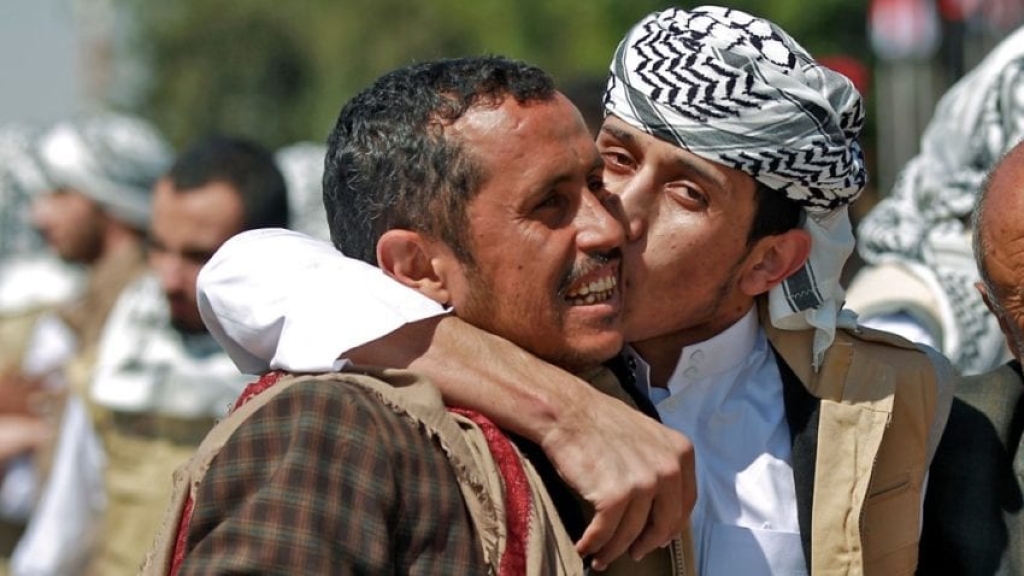 اتفاق الأسرى في اليمن.. آمال عربية وإسلامية بتعزيز الثقة نحو سلام شامل