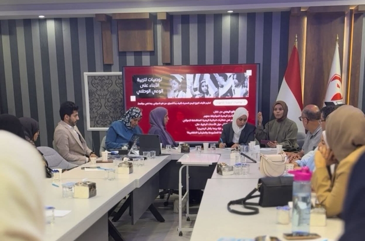 دائرة المرأة في المجلس الأعلى للمقاومة تنظّم ندوة موسعة لقيادات نسائية لتعزيز دور المرأة في معركة الوعي