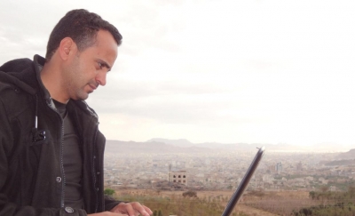 اختطفه الحوثيون قبل 6 أعوام.. تدهور الحالة الصحية للصحفي عبد الخالق عمران
