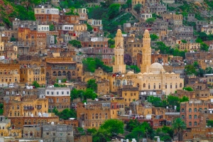 وزارة الأوقاف اليمنية تعلن غدًا الاثنين أول أيام شهر رمضان المبارك