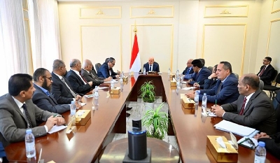 الرئيس العليمي يجدد التزام الدولة بخيار السلام غير المشروط بالمساس بالسيادة والكرامة