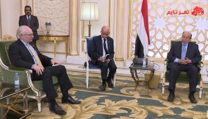 الرئيس هادي: الشعب اليمني لن يقبل باستنساخ التجربة الإيرانية