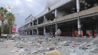 جماعة الحوثي تنفي تعهدها بوقف الهجمات على السفن في البحر الأحمر