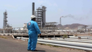 حكومة اليمن تكشف استئناف 5 شركات عالمية لإنتاجها النفطي