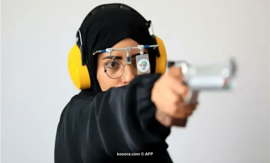 ياسمين الريمي.. شابة يمنية تتحدى أوضاع بلادها بمسدس هوائي في الأولمبياد