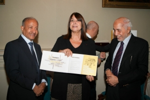 متحف اللوفر يكرّم المسيرة التاريخية لمجموعة هائل سعيد أنعم في معرض عالمي بفرنسا