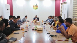 متجاهلا تأخر صرف رواتب المعلمين.. وزير التربية يشدد على الالتزام بالخطط وتنفيذ متطلبات المرحلة القادمة