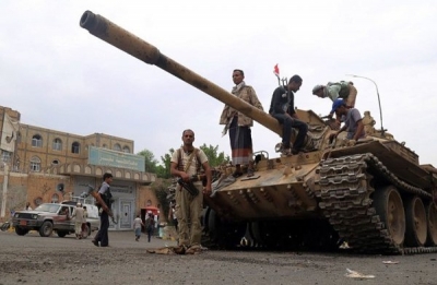 محور تعز يعلن إحباط هجمات عنيفة للحوثيين في الجبهات الشمالية والغربية
