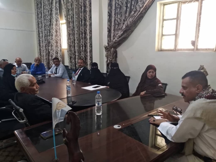 قيادة مؤتمر تعز: الأوضاع بلغت مرحلة لا يمكن السكوت عنها والسلطة المحلية تتحمّل مسؤولية الفشل المتراكم