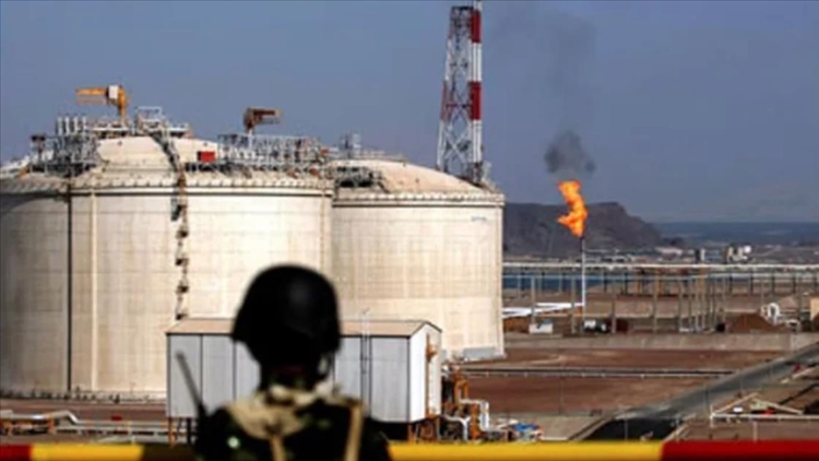 الاتحاد الأوروبي يدعو إلى استئناف تصدير النفط في اليمن