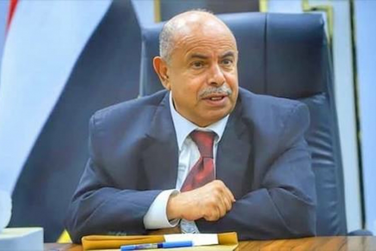 الخنبشي يشدد على الرفع الفوري للتقطعات في الخط الدولي بأبين واستعادة الأمن