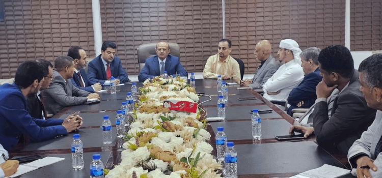محافظ البنك المركزي يلتقي بمسئولي البنوك العاملة بالجمهورية لشرح آلية تمويل وتنظيم الاستيراد