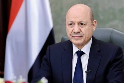 العليمي الرئيس الذي يقتلع مراكز النفوذ بصمت ويعيد الدولة إلى مسارها الطبيعي