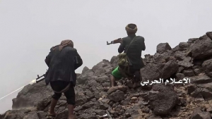 اندلاع اشتباكات بين عناصر مليشيا الحوثي في نهم شرق صنعاء