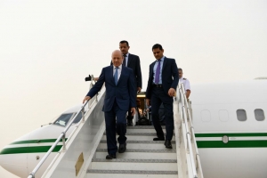 الرئيس العليمي يعود إلى عدن بعد جولة خارجية لشهر كامل