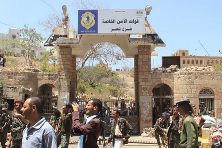 قوات الأمن الخاصة بتعز تنفي فرار سجناء من التربة وتؤكد سلامة إدارة سجن الشبكة