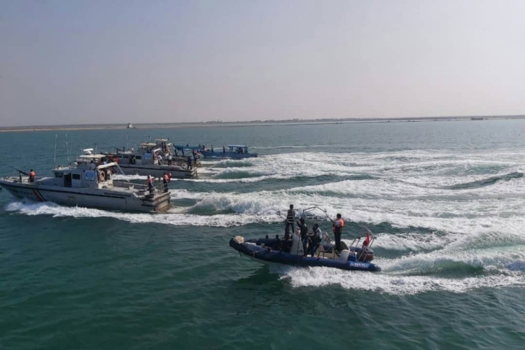 خفر السواحل اليمنية تعلن تعليق الإبحار لمدة ثلاث أيام