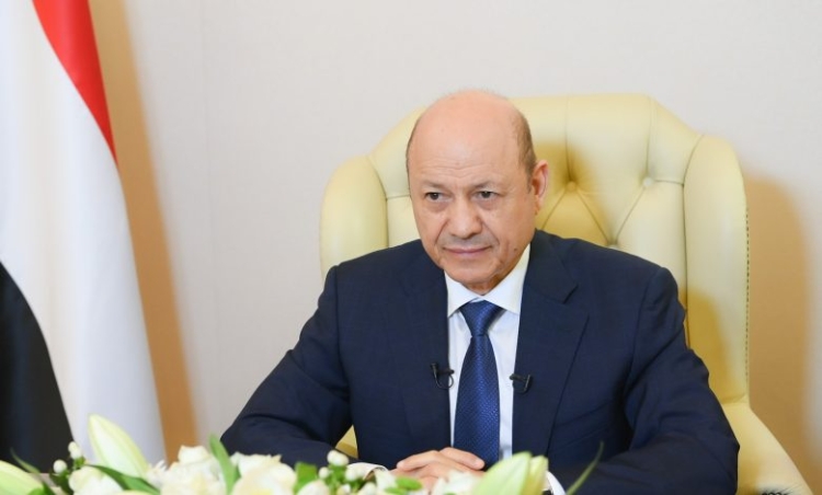 الرئيس العليمي: غياب المرأة اليمنية عن الحكومة يمثل &quot;خللا قانونيا ومؤسسيا&quot; ينبغي تصحيحه