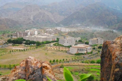 جامعة تعز تلتحق بالتصنيف العربي QS عقب تصنيفها أول جامعة يمنية تدخل قائمة التايمز البريطانية