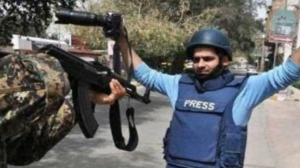 نقابة الصحفيين تطالب بالإفراج عن الصحفيين المعتقلين في سجون الحوثي والانتقالي