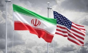 إيران تنفي التفاوض مع واشنطن  للضغط على الحوثيين لوقف هجمات البحر الأحمر