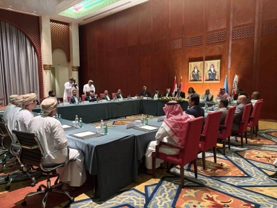 بينهم محمد قحطان.. متحدث الوفد الحكومي يؤكد توقيع اتفاق مع الحوثيين على الإفراج عن 2900 مختطف وأسير