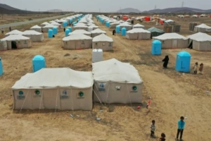 وفاة أربعة أطفال نازحين غرقًا إثر سقوطهم في حفرة مائية في مأرب