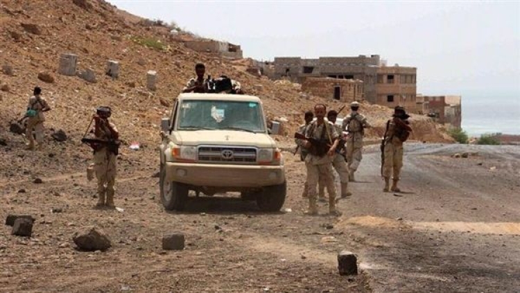 مصادر أمنية: مقتل قيادي بارز في تنظيم القاعدة باشتباكات مع القوات الحكومية في محافظة شبوة