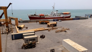 التحالف: الحوثيون حولوا مدينة وموانئ الحديدة إلى مركز لمهاجمة الملاحة البحرية