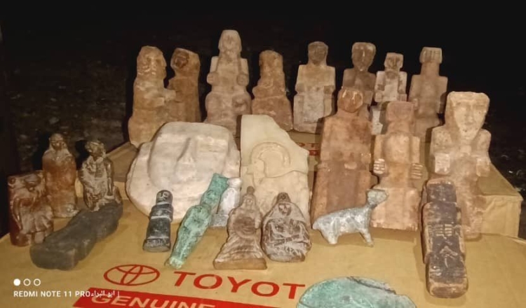 هيئة الآثار تؤكد أن القطع الأثرية المضبوطة نهبت من متاحف تعز خلال الحرب
