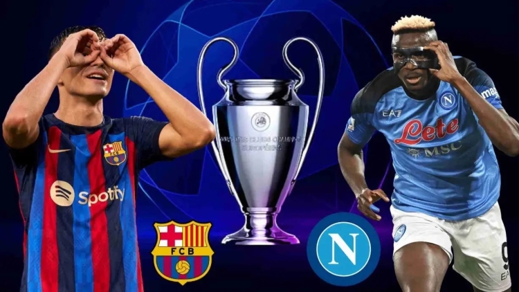 رئيس نابولي يحفز لاعبيه بمكافأة مليونية للفوز على برشلونة